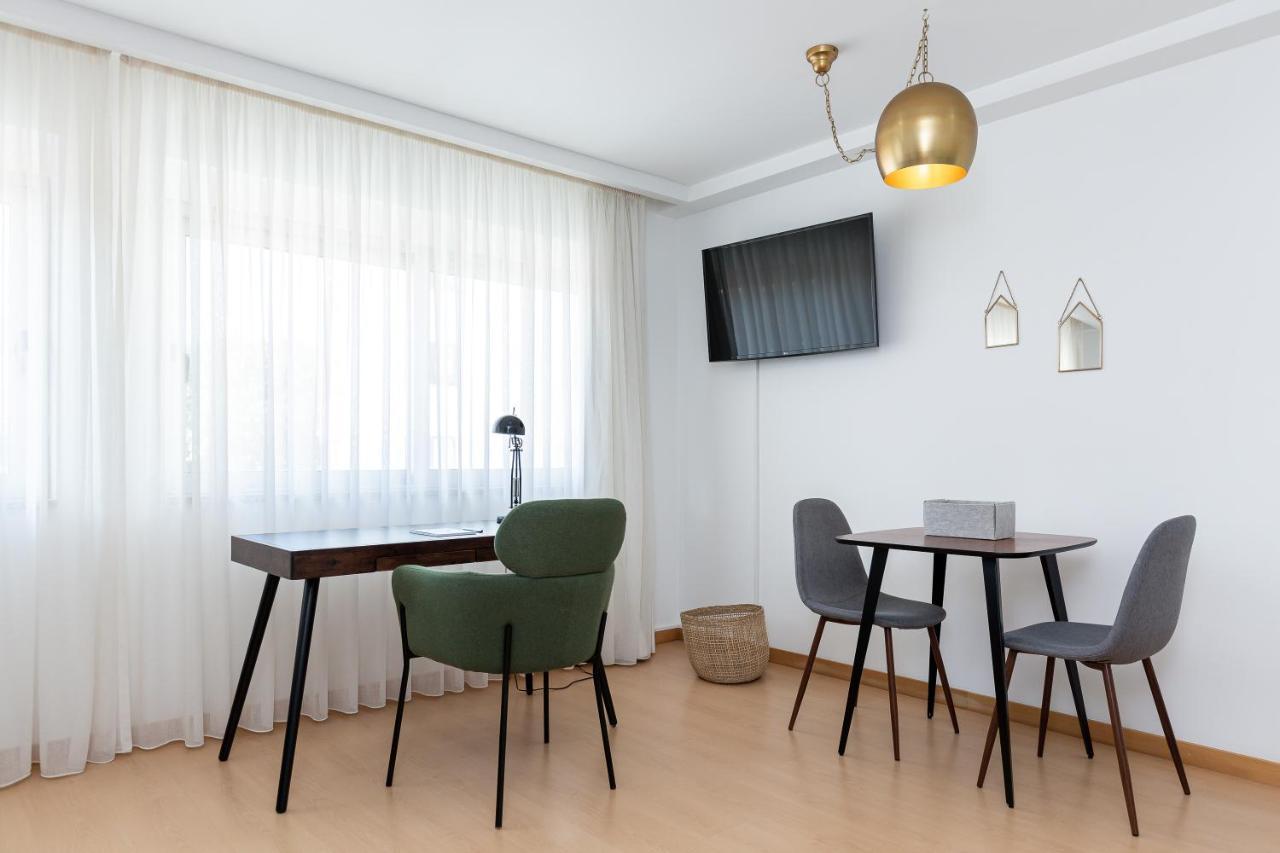Feel Corporate Housing Marques Apartment Порто Екстериор снимка